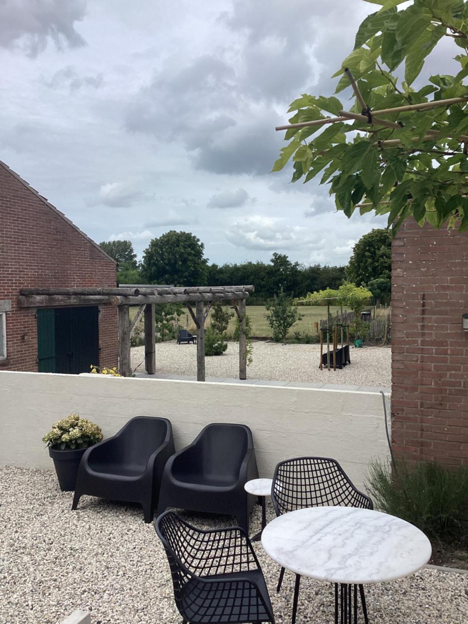 Apartment Dorpsdijk 49,